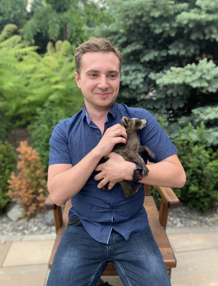  36531977  , 35 ,    -