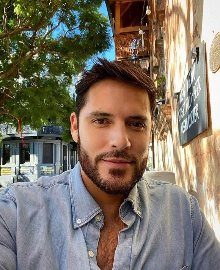  28212417  James Gomez, 45 ,    Apex