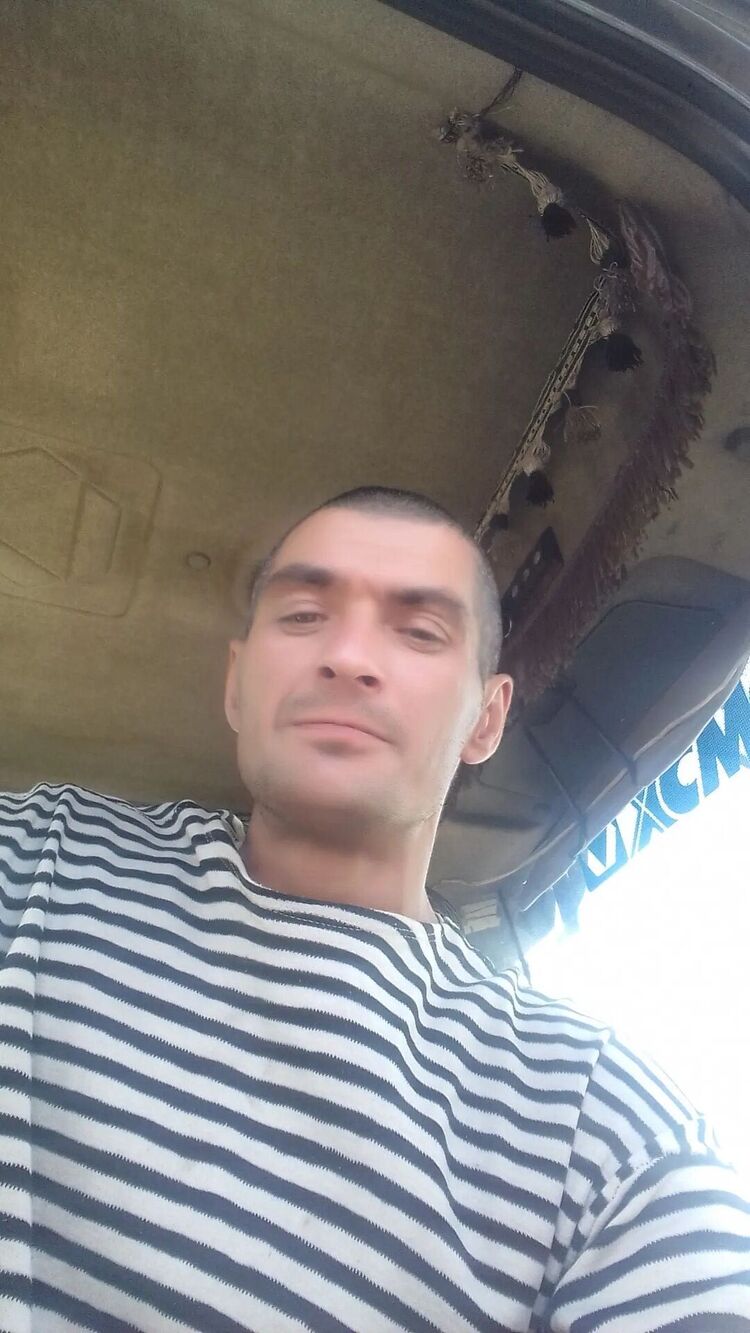  41774157  Nikolay, 41 ,    