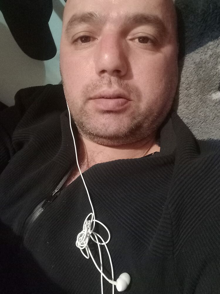  33816967  , 44 ,    