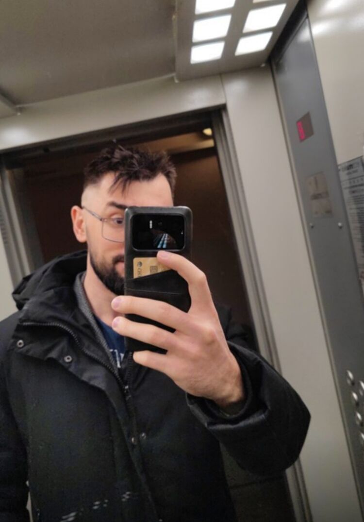  52686607  Dmitry, 28 ,    