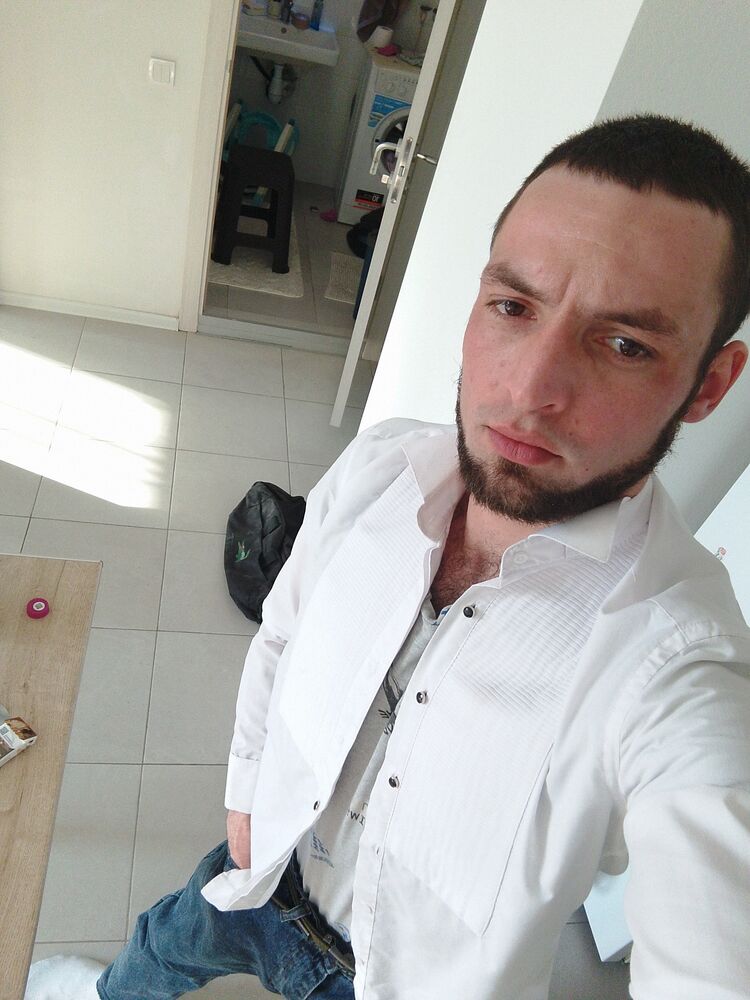  50526007  , 27 ,    
