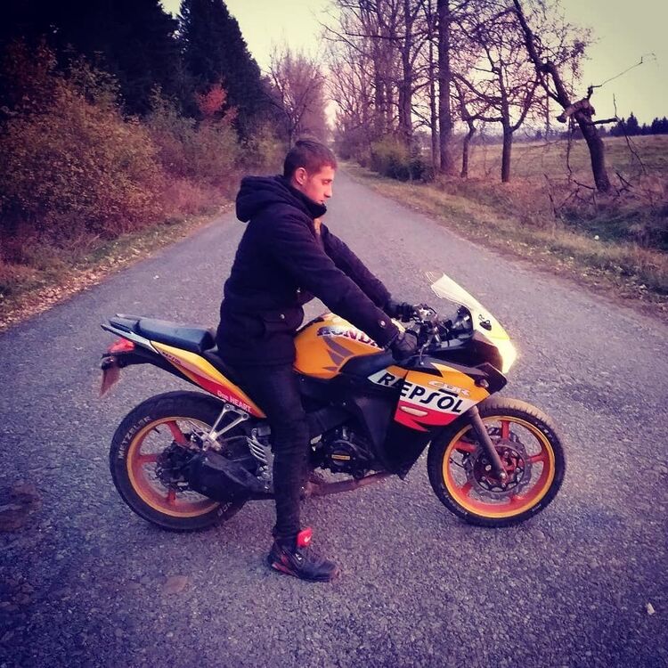  -,   , 25 ,   ,   