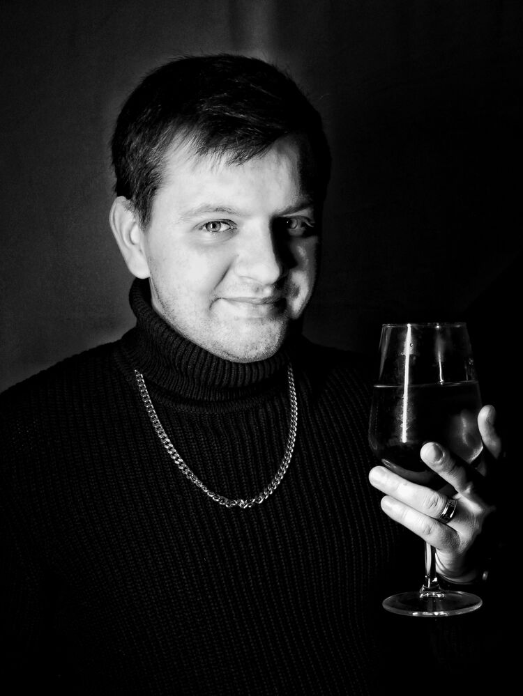 ���� 46787137 ������� ����, 34 ����, ���� ���������� � ������