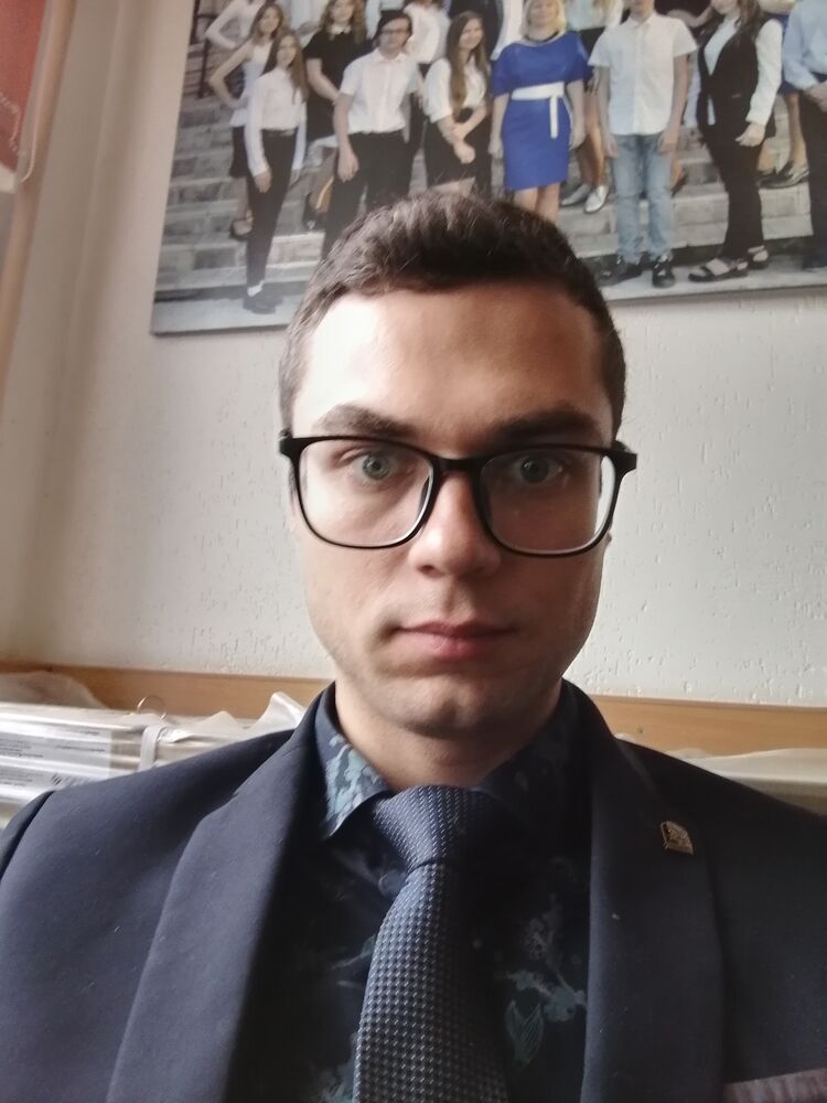  44187577  , 31 ,    