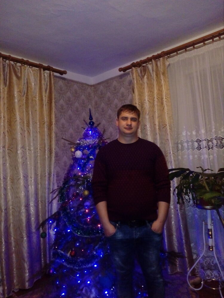  22046087  Roma, 30 ,    