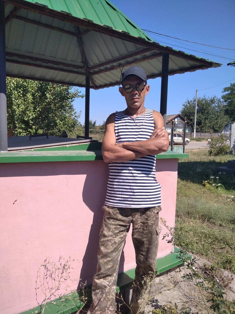  20536727  , 46 ,    