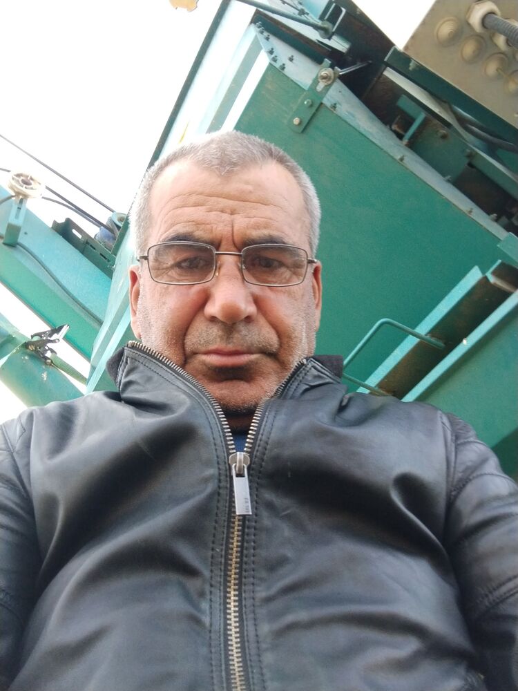  ,   , 52 ,   ,   