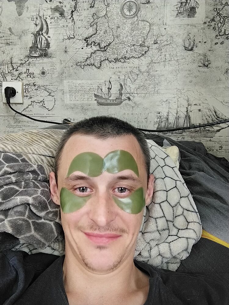  48377207  , 33 ,    