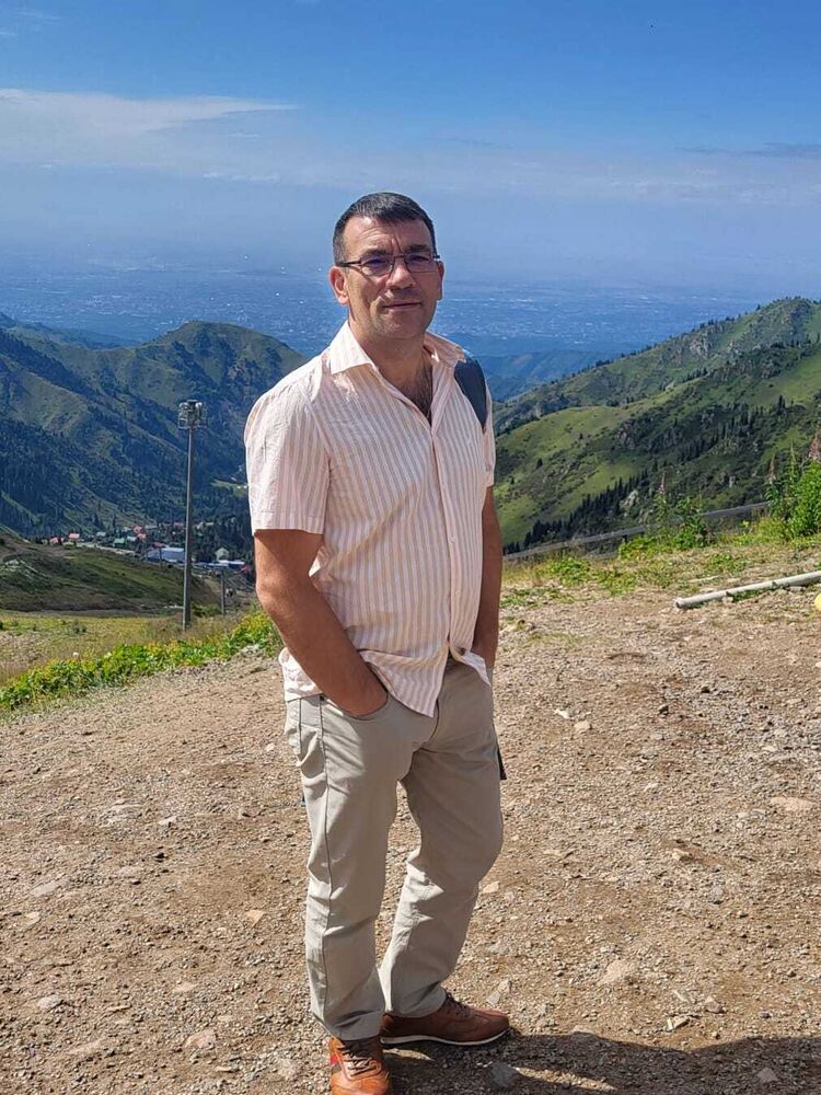  52214597  Kirill, 45 ,    