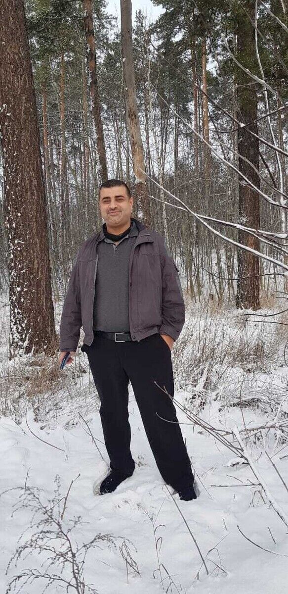  ,   Zak, 42 ,   ,   