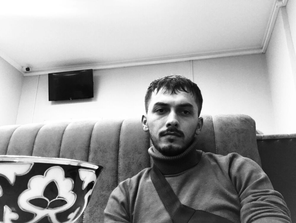  ,   Talha, 22 ,   ,   