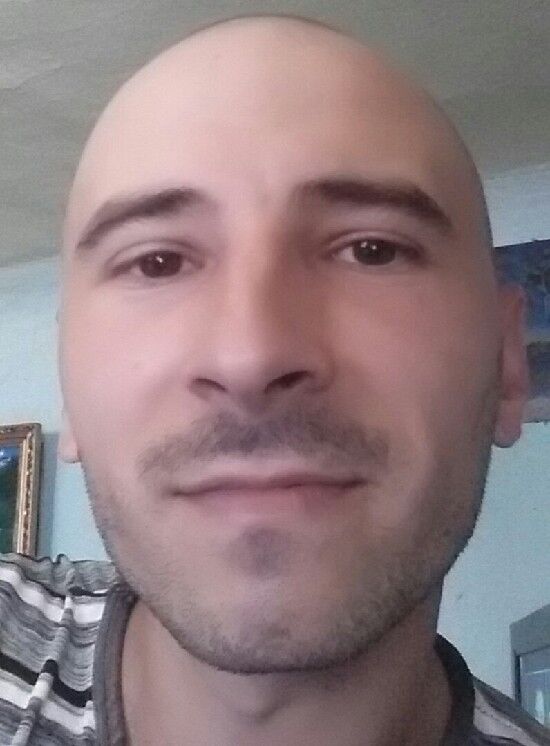  17267067  Chris, 34 ,    
