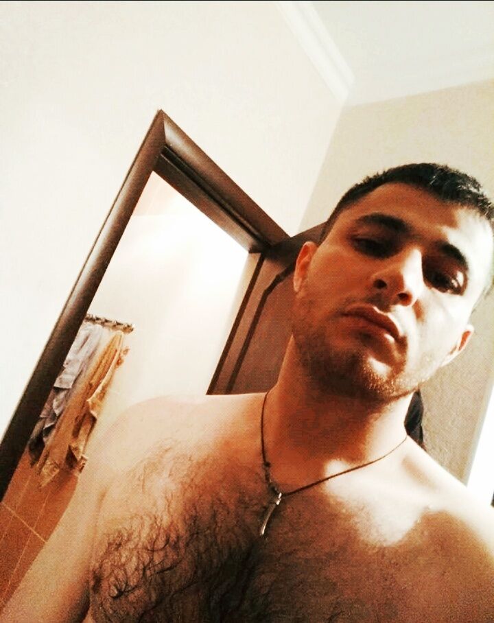  42407717  , 34 ,    