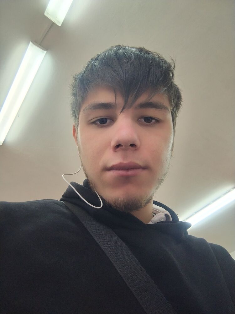  44396607  , 19 ,    