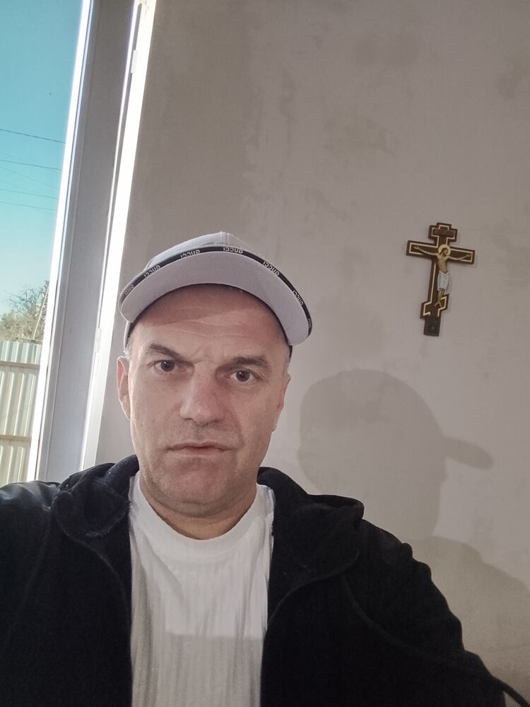  53669297  , 35 ,    --