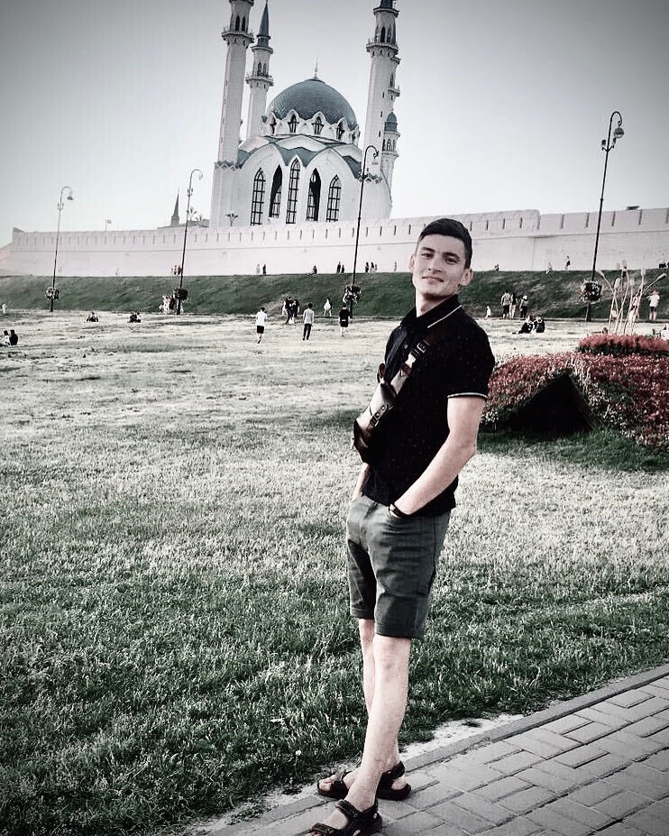   ,   Marat, 25 ,   ,   