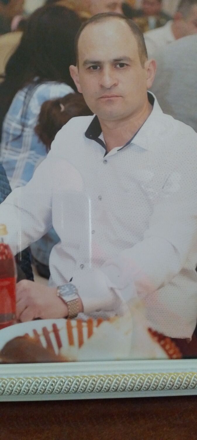  37141687  Taron, 36 ,    