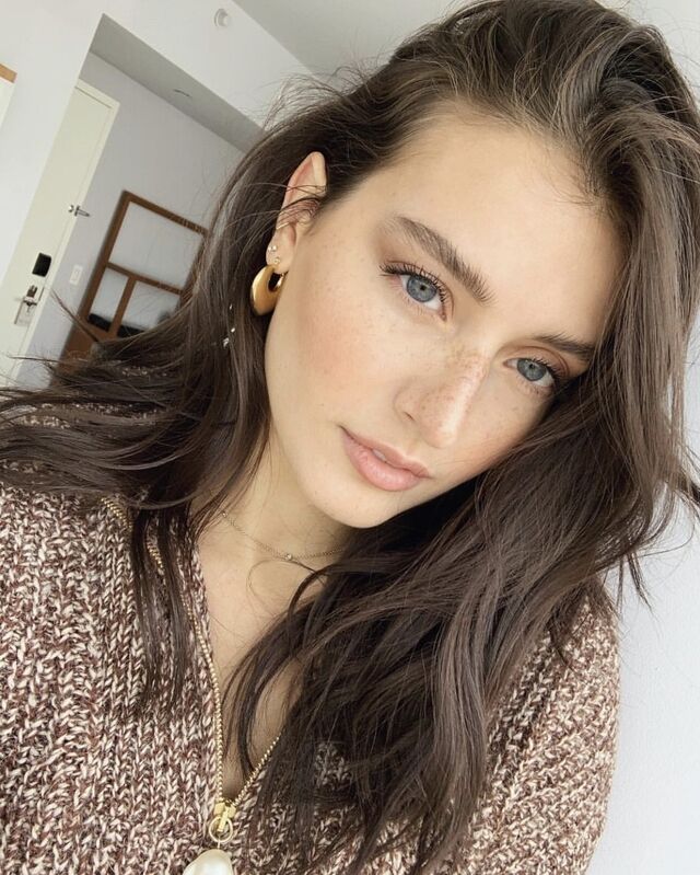  -,   , 24 ,   ,   