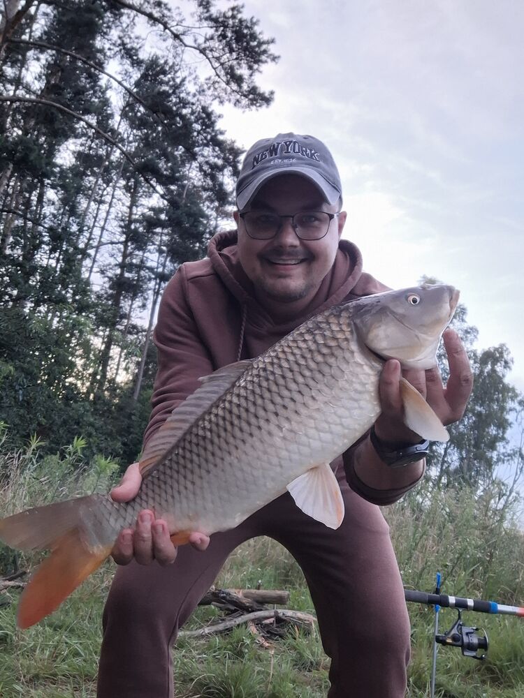  ,   Olek, 35 ,   ,   