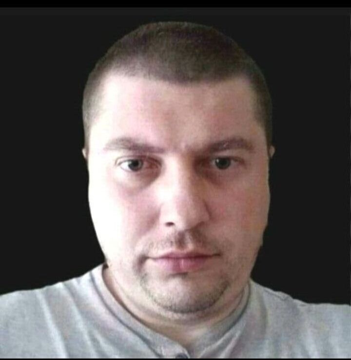  36541147  SLAVIK, 41 ,    