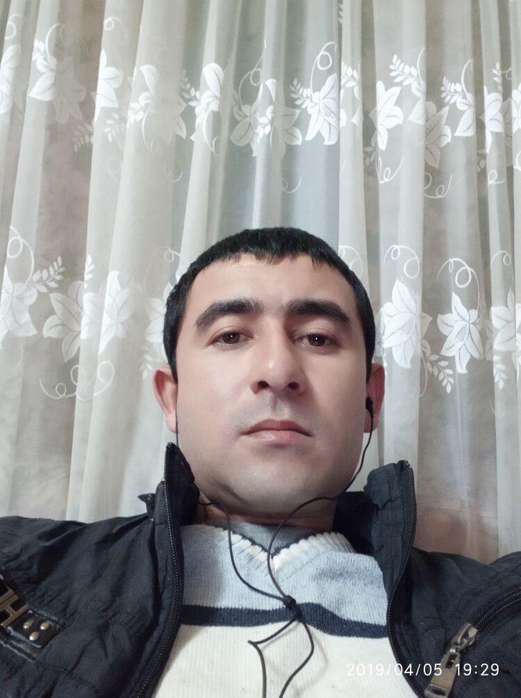  15703187  , 37 ,    