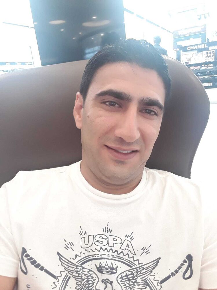  31250327  Emre, 41 ,    