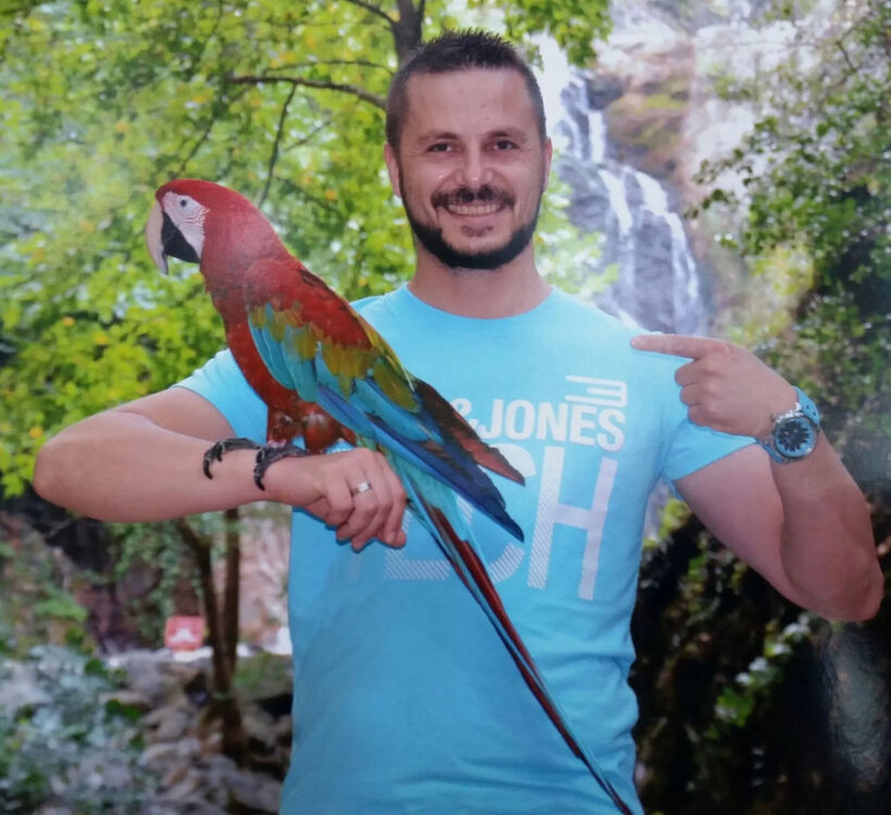 ���������� �������, ���� ������� Cagdas, 44 ����, ������������ ��� ������, ����� � ���������, c�������� ���������