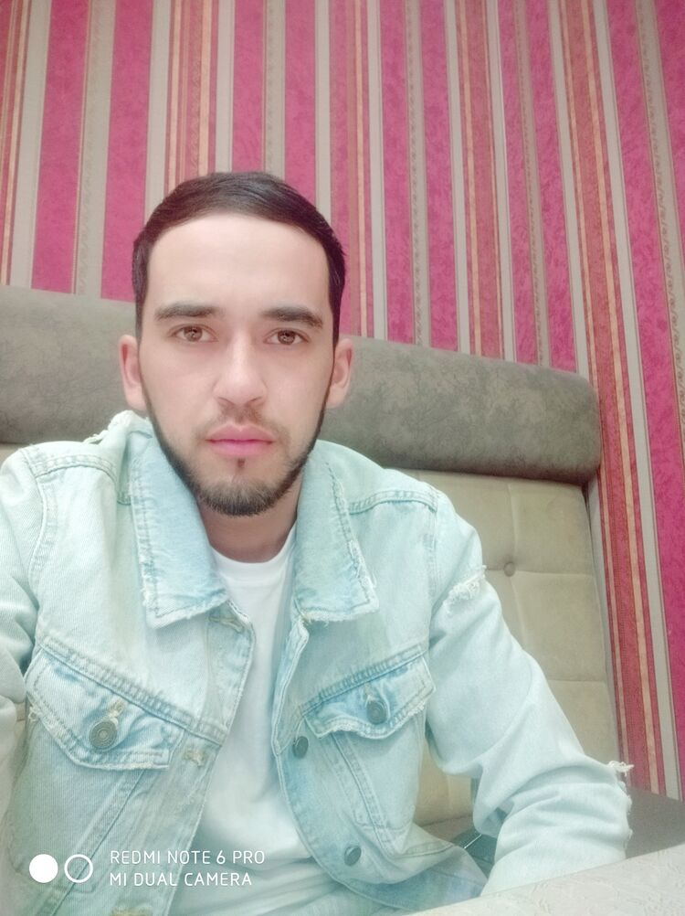 34873267  Mustafo, 30 ,    