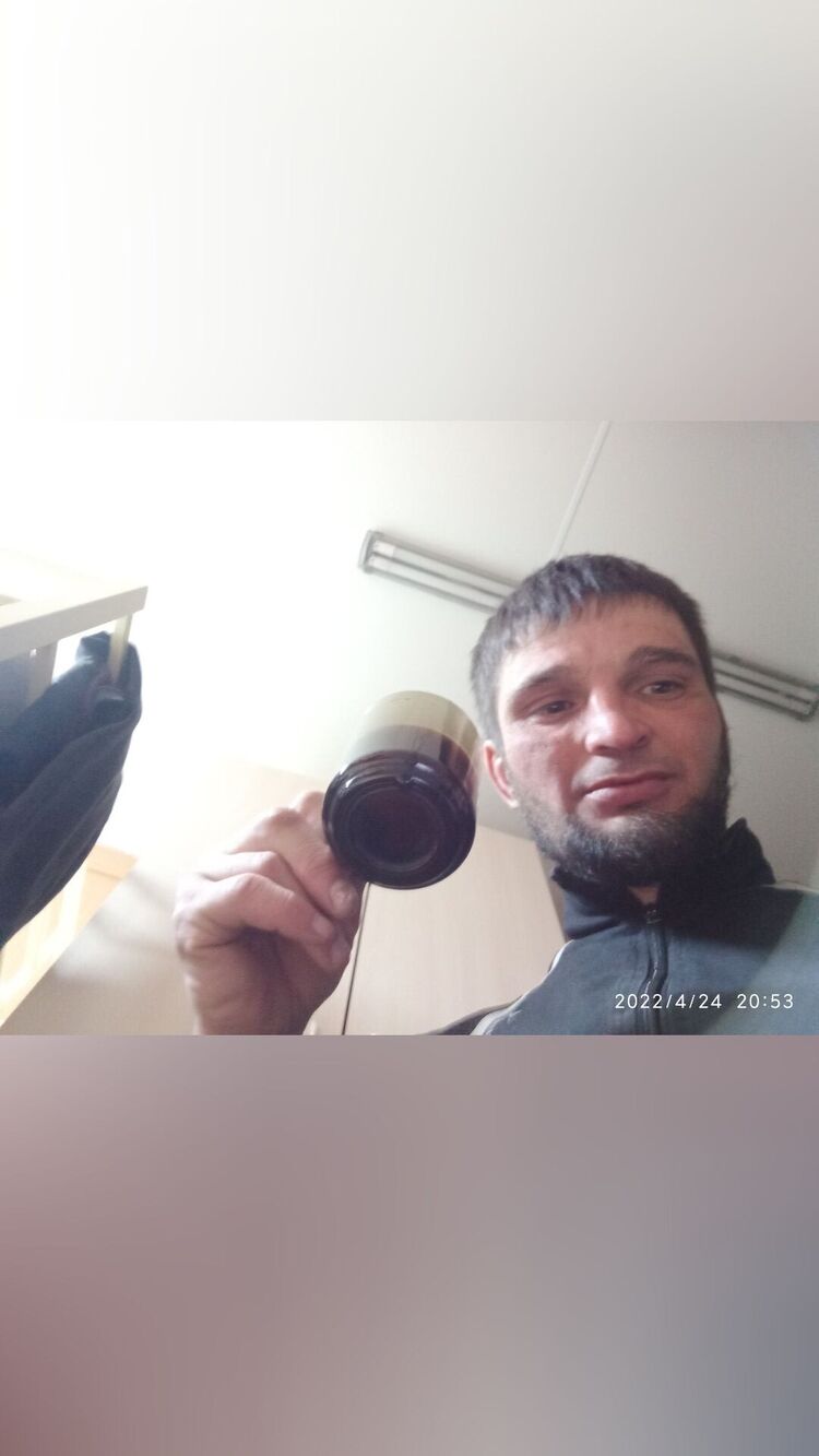  27087177  Andrey, 39 ,    