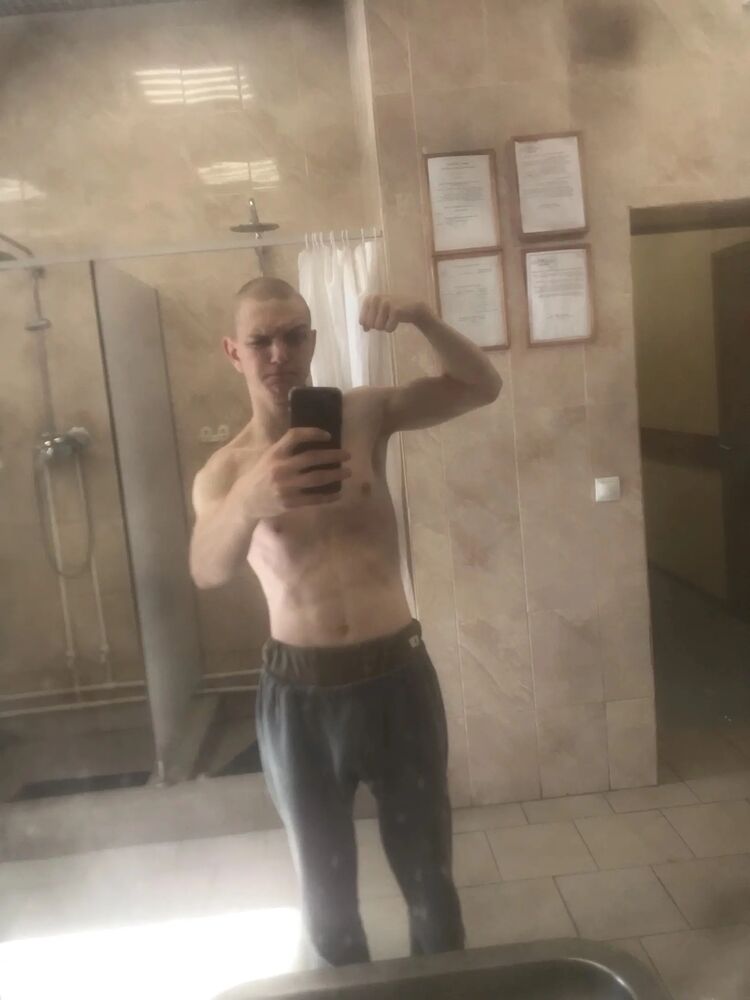  43527907  , 21 ,    