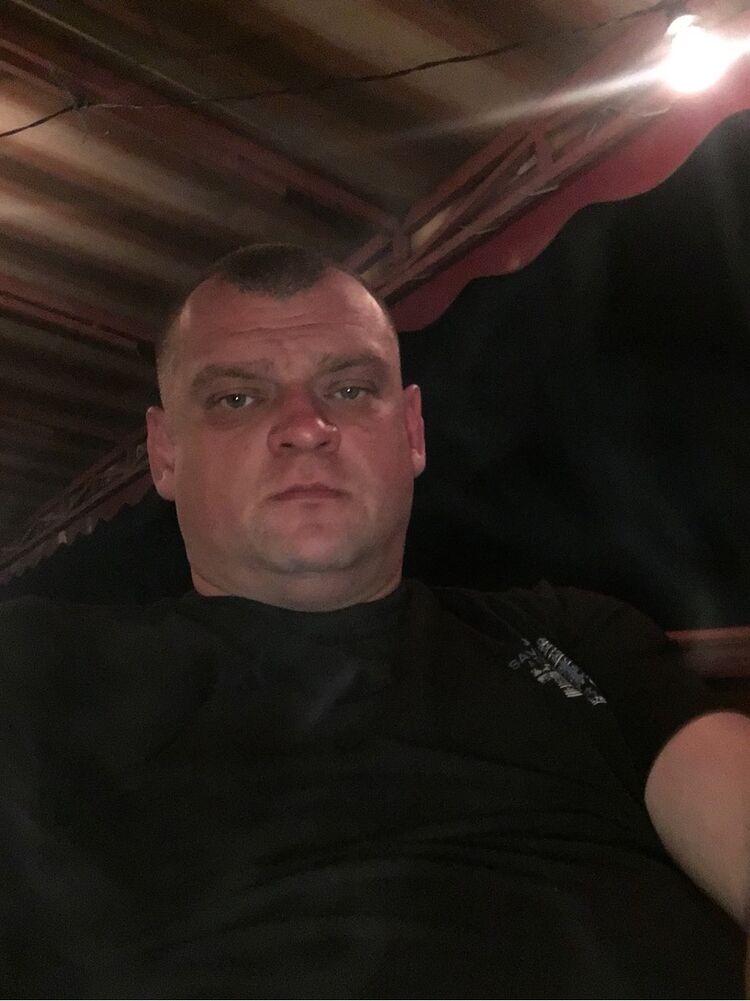  8222767  Alex, 45 ,    