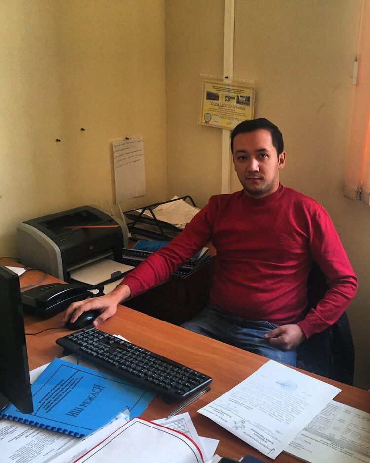  ,   Chingiz, 37 ,   ,   , c 