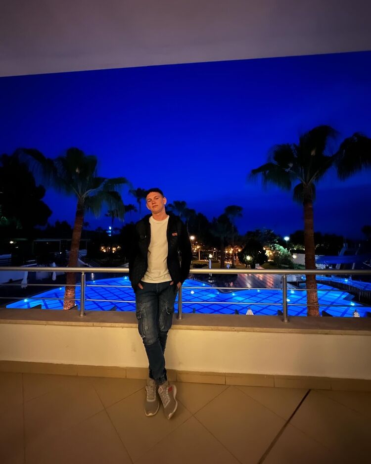  ,   , 20 ,   
