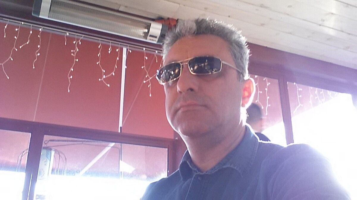  Limassol,   Adonis, 51 ,   ,   , c 
