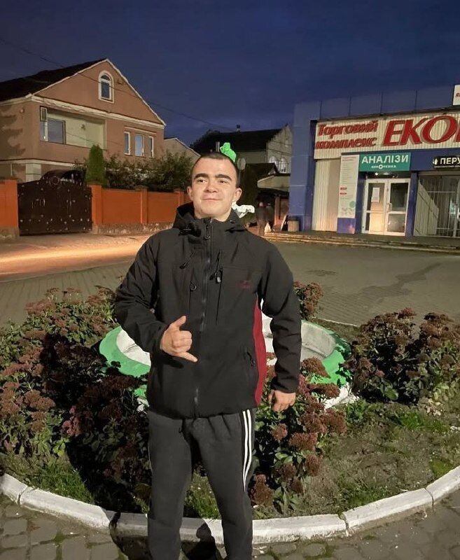  ,   Oleg, 20 ,   ,   