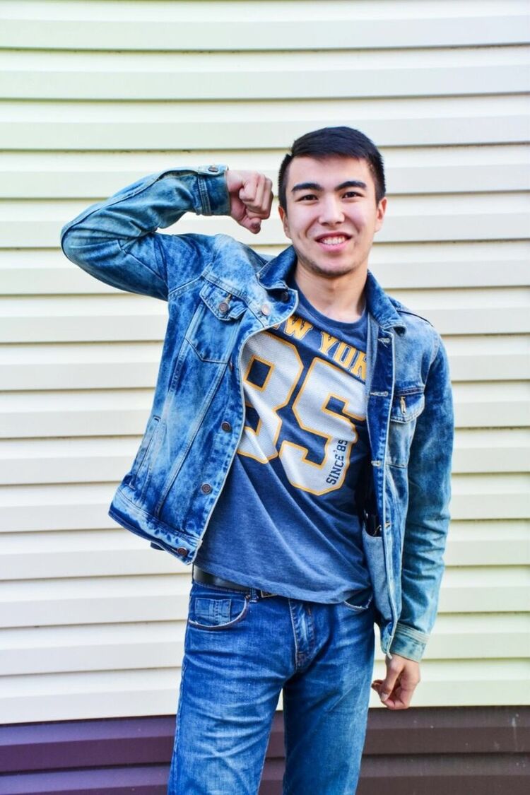  15359427  Adik, 33 ,    