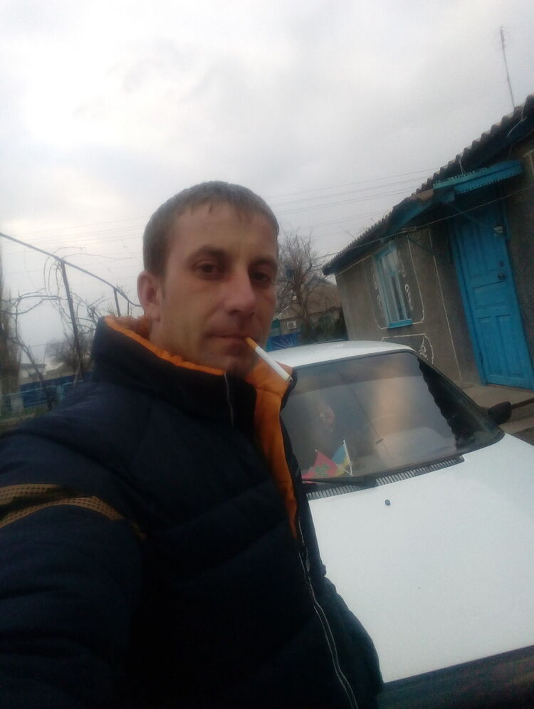  15601477  , 38 ,    