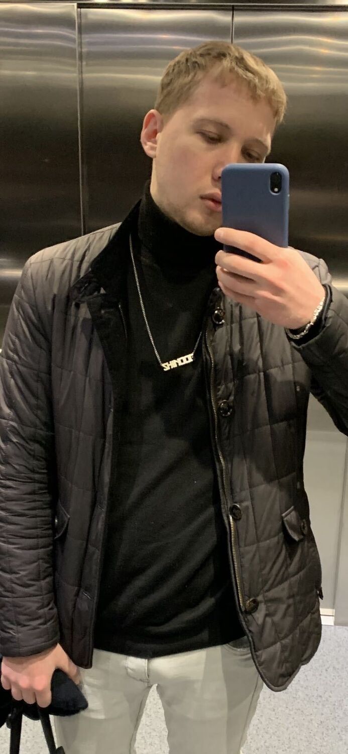 30645347  Kirill, 23 ,    