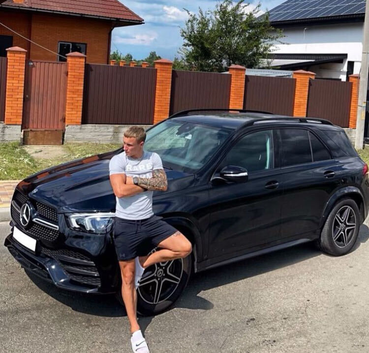 ���� 42676297 ������� ��������, 28 ���, ���� ���������� � �����