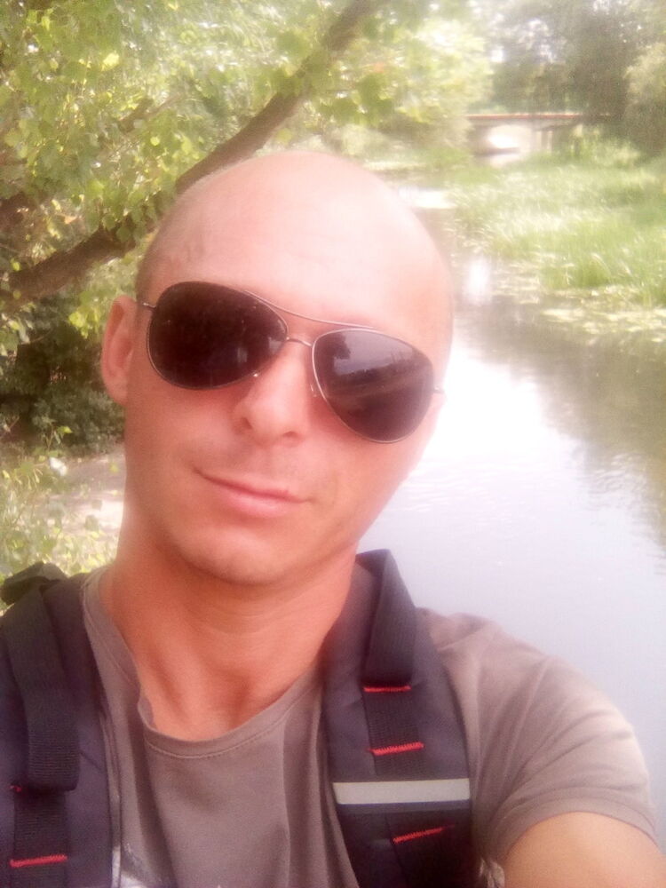  ,   Yurii, 39 ,   ,   , c 