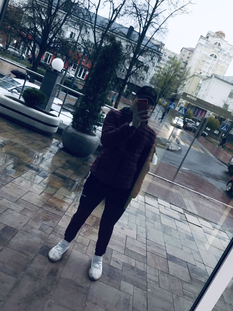 36598207  , 21 ,    