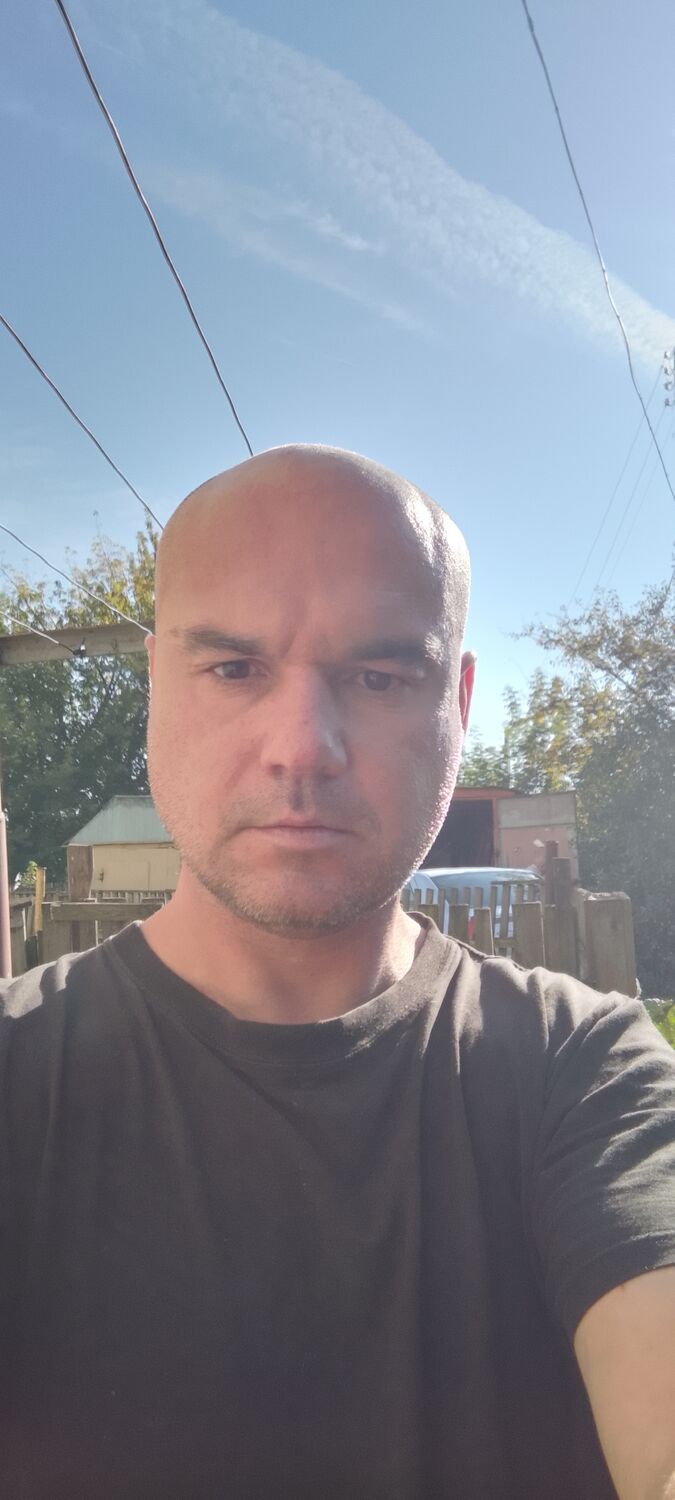  53761227  , 42 ,    