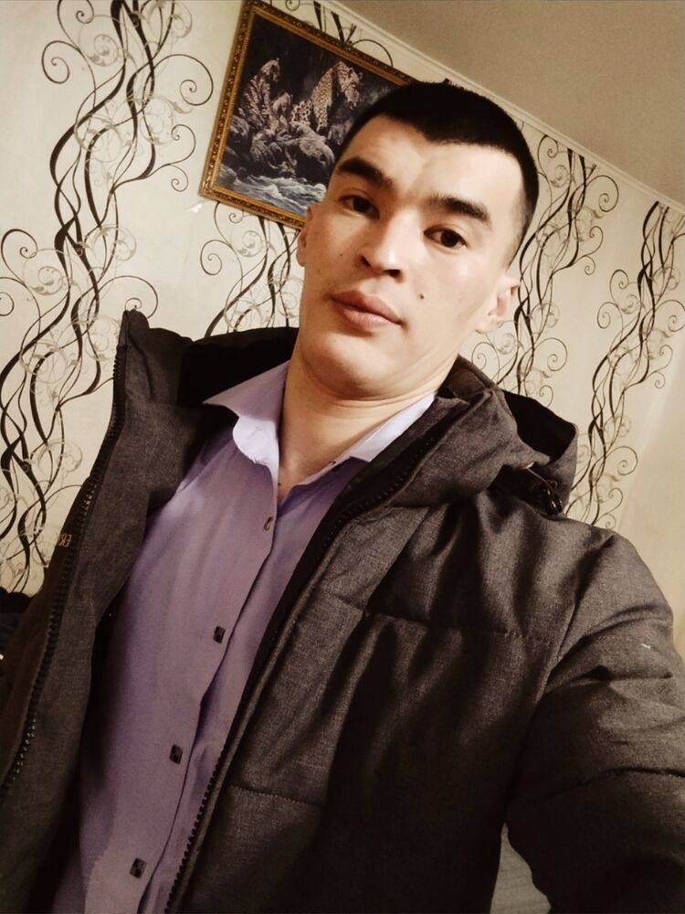  ,   Erlan, 28 ,   ,   