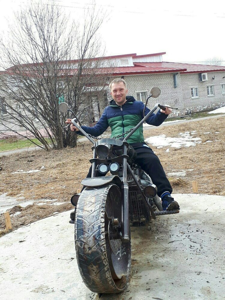 ���� 21609237 ������� ˸��, 42 ����, ���� ���������� � �����