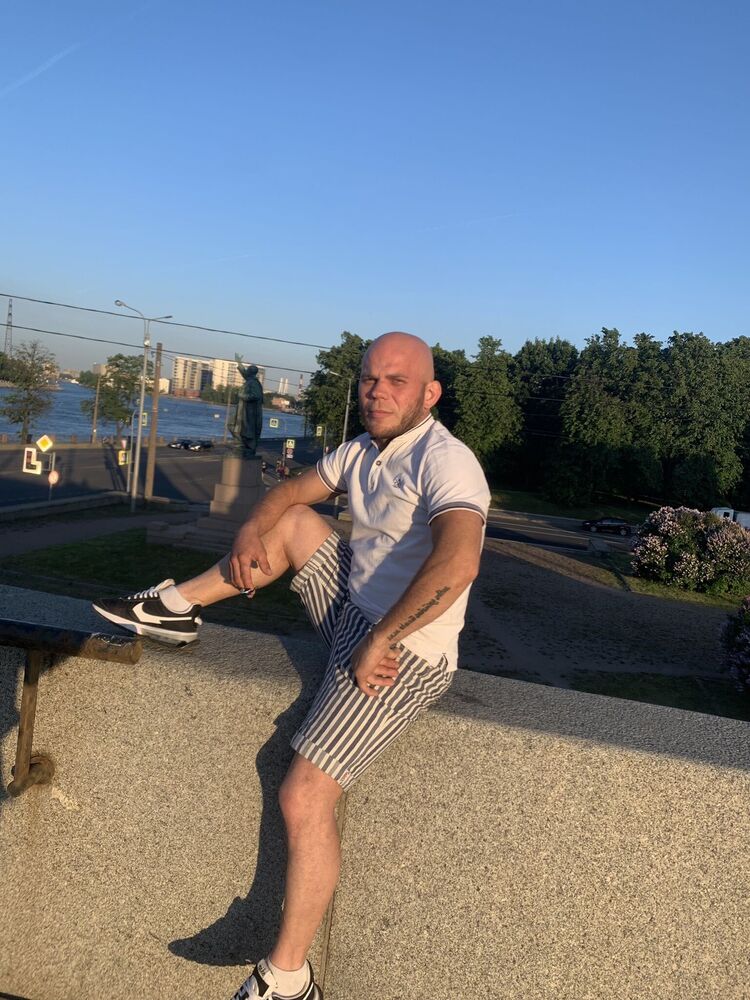  39653447  , 31 ,    -