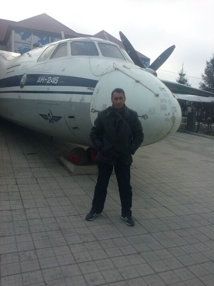  15649607  Mamo, 53 ,    