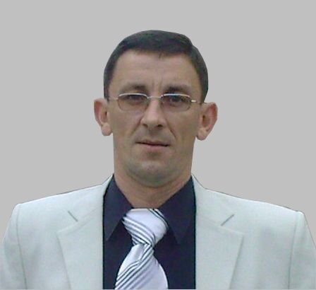  ,   Serge, 49 ,   