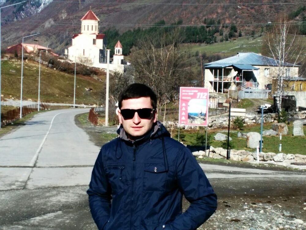  9333577  Alex, 36 ,    
