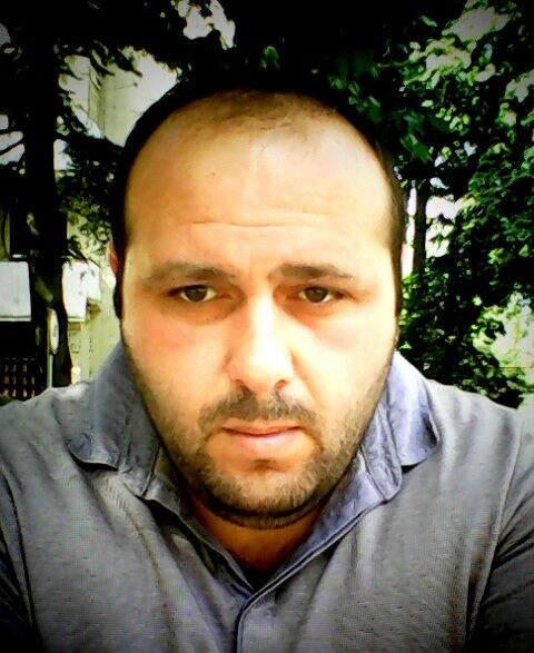  ,   Davit, 39 ,  